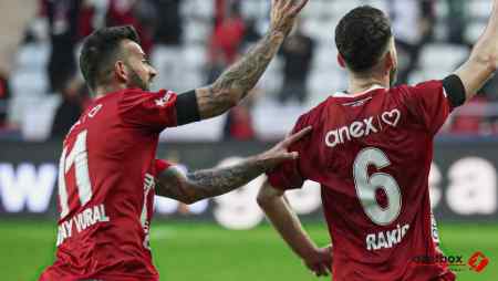 Antalyaspor 1 - 1 Beşiktaş Maç Özeti